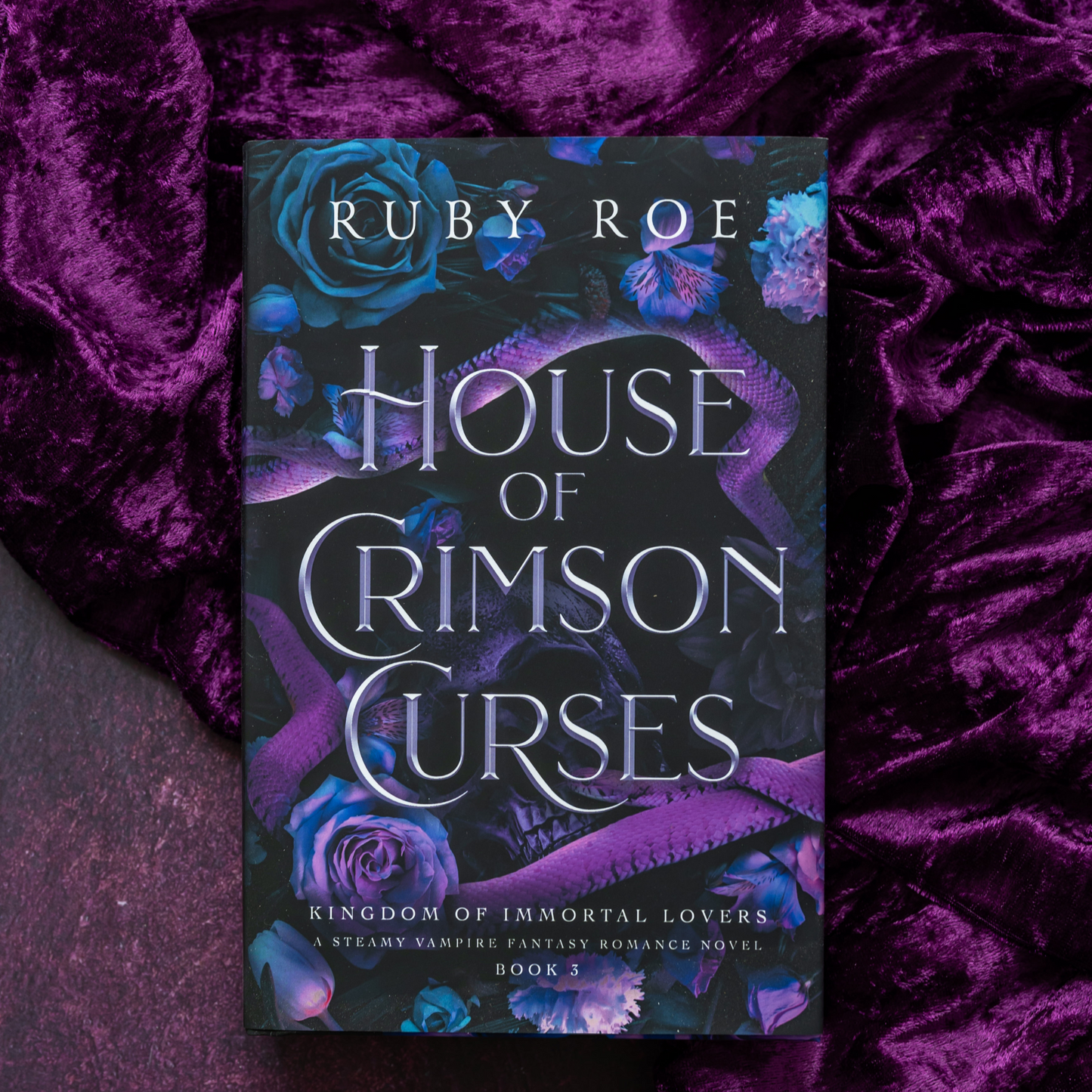 House of Crimson Curses Hardback (Kingdom of Immortal Lovers Book 3)