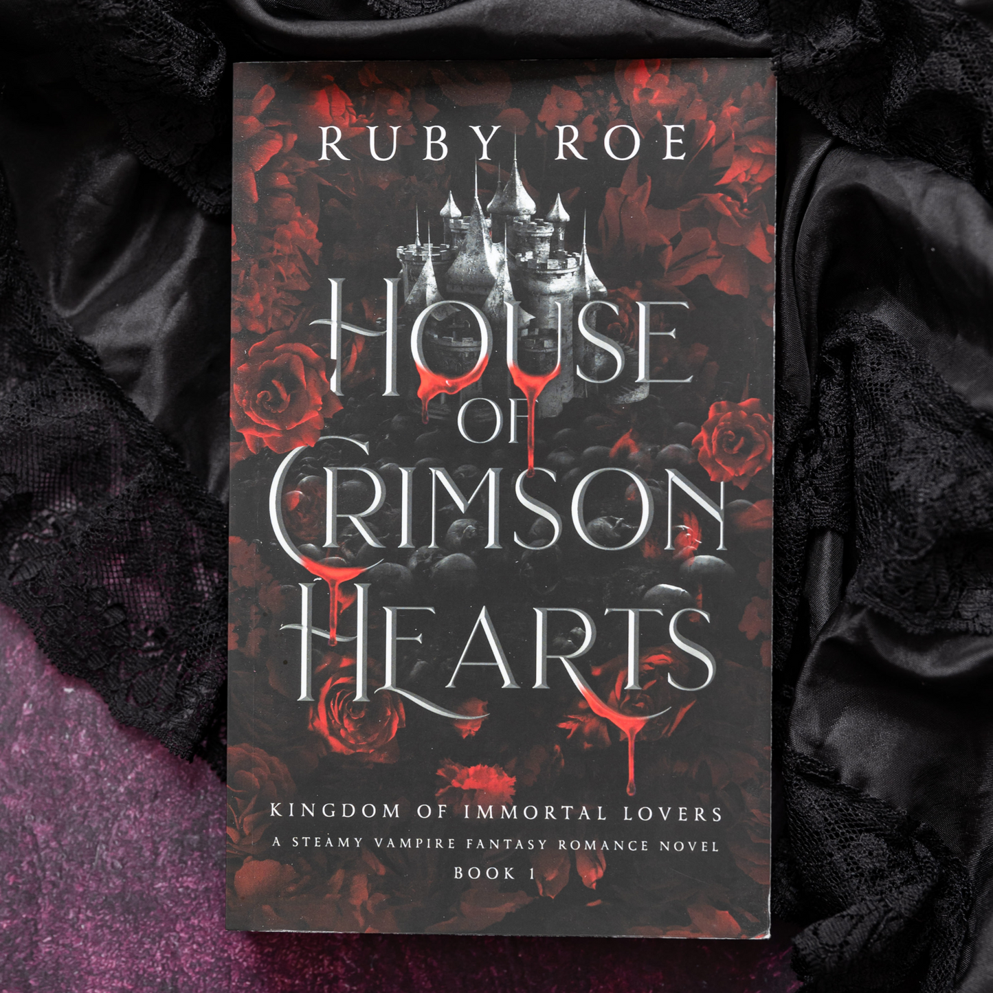 House of Crimson Hearts (Kingdom of Immortal Lovers Book 1)